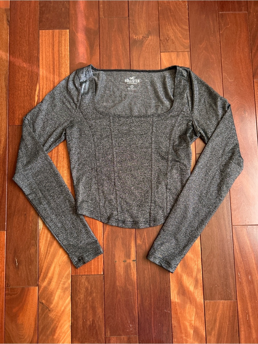 Hollister Gray Long-Sleeve Cropped Square-Neck Top